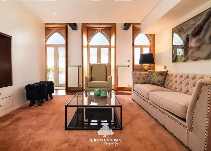 Quercia In * ビアナドカステロ